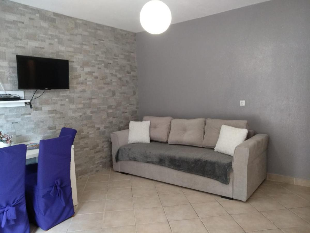 Apartments Laus ザヴァラティサ エクステリア 写真