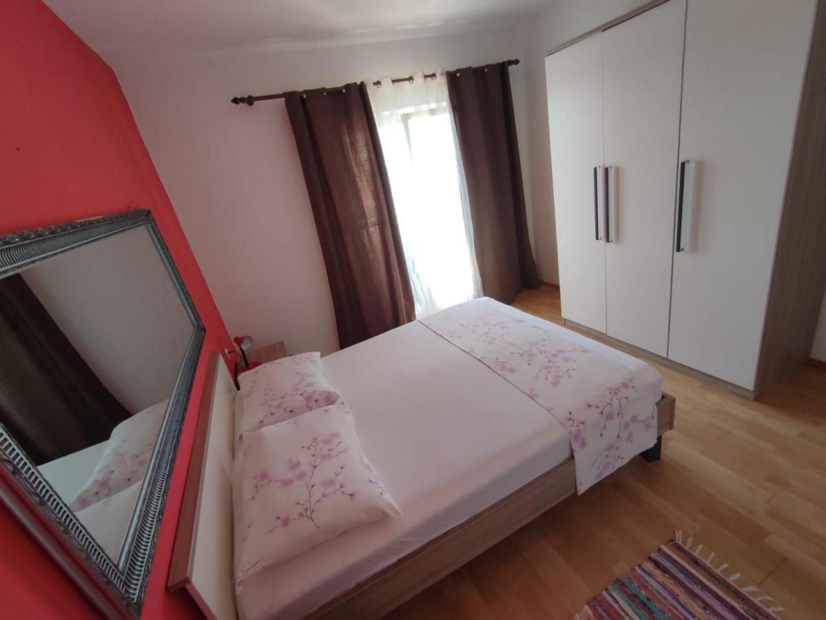 Apartments Laus ザヴァラティサ エクステリア 写真