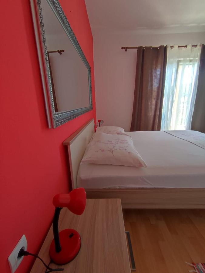 Apartments Laus ザヴァラティサ エクステリア 写真