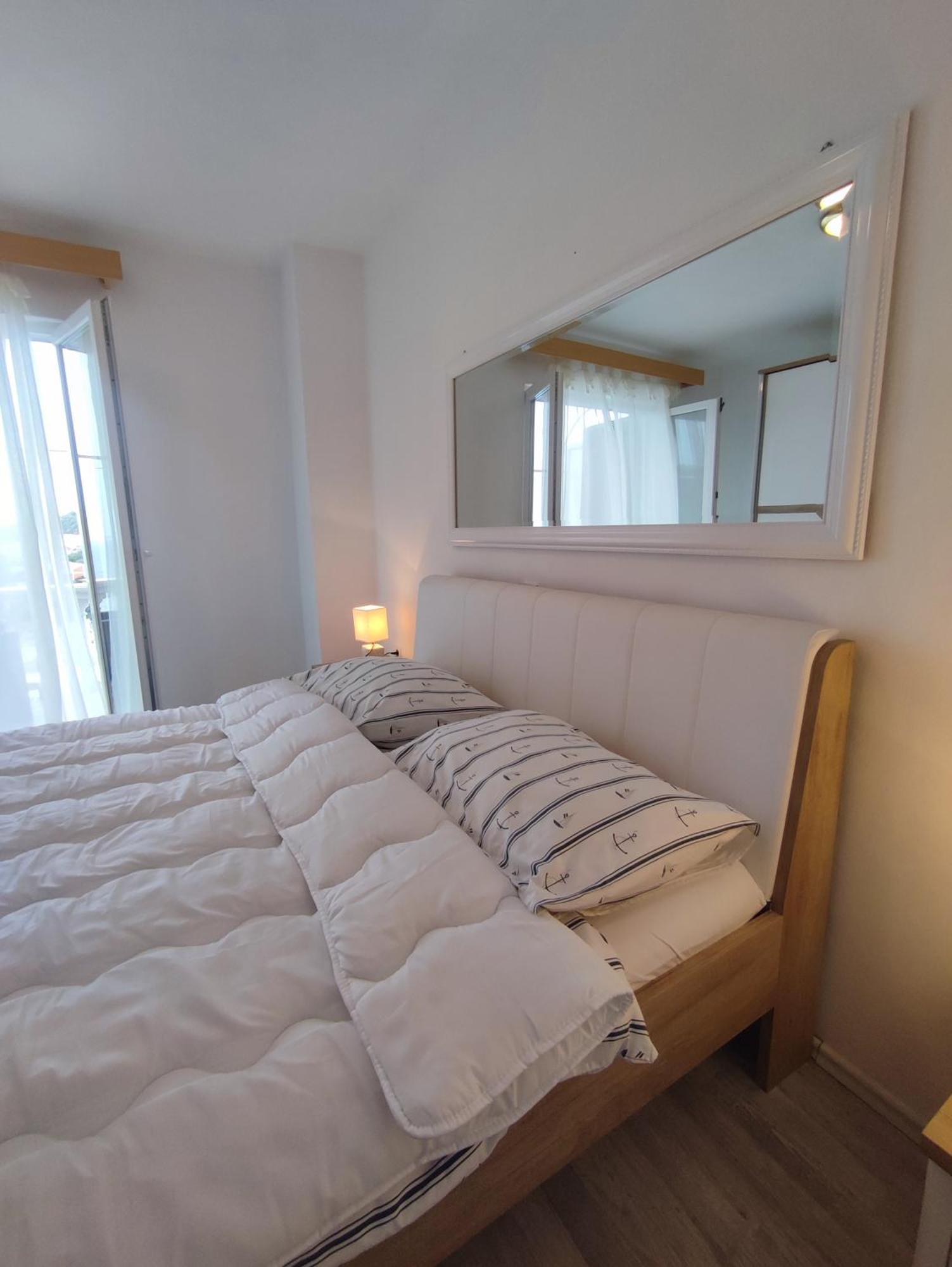 Apartments Laus ザヴァラティサ エクステリア 写真